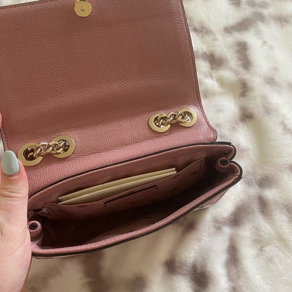 Kate Spade Purse - Picture 2 of 2